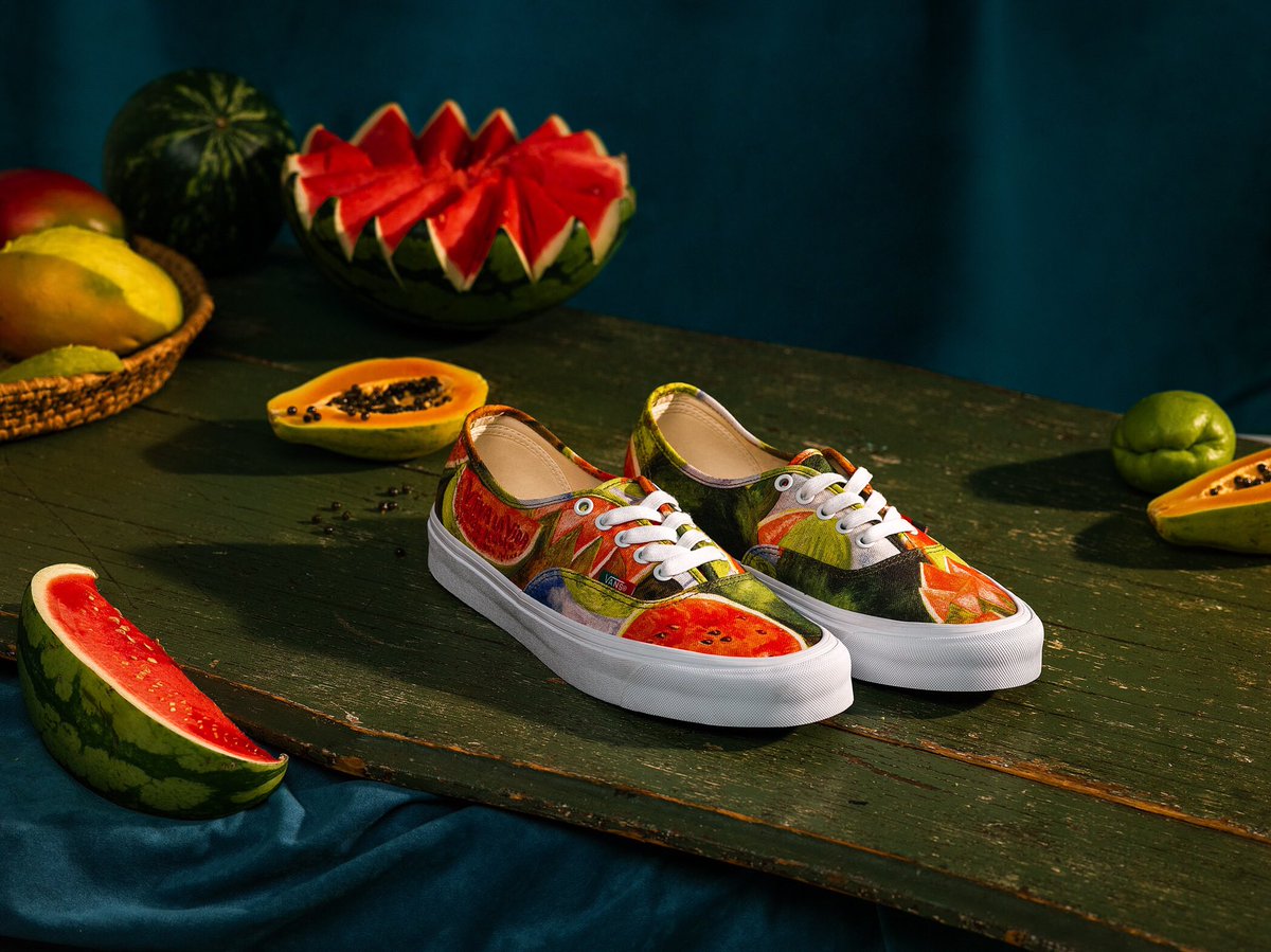 OC_Japan's tweet photo. Vans x Frida Kahlo もSALE価格にてお買い求めいただけます。この機会にお得にGETして！

OMOTESANDOをCHECK⭐️ https://t.co/uVz2ZVd90m