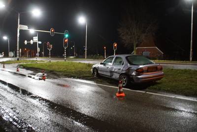 Vooral blikschade bij ongeval tussen auto en vrachtwagen op N18 bij Lichtenvoorde ..