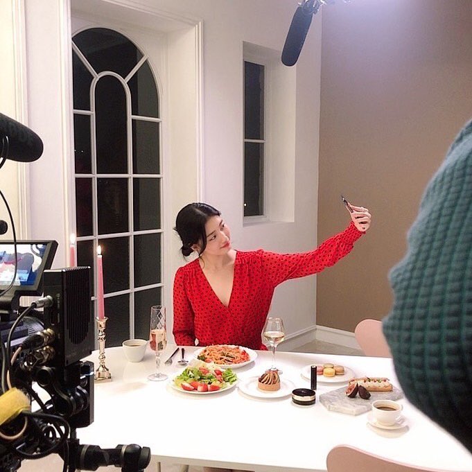 Sandrapui97's tweet photo. 這就叫 “有事沒事發 秀智✨”
This is what we call “Busy or Free, Just post @Suzy “

https://t.co/Gabega2Pgt
#suzy #lancome #asianmuse https://t.co/bJc6dVDlga