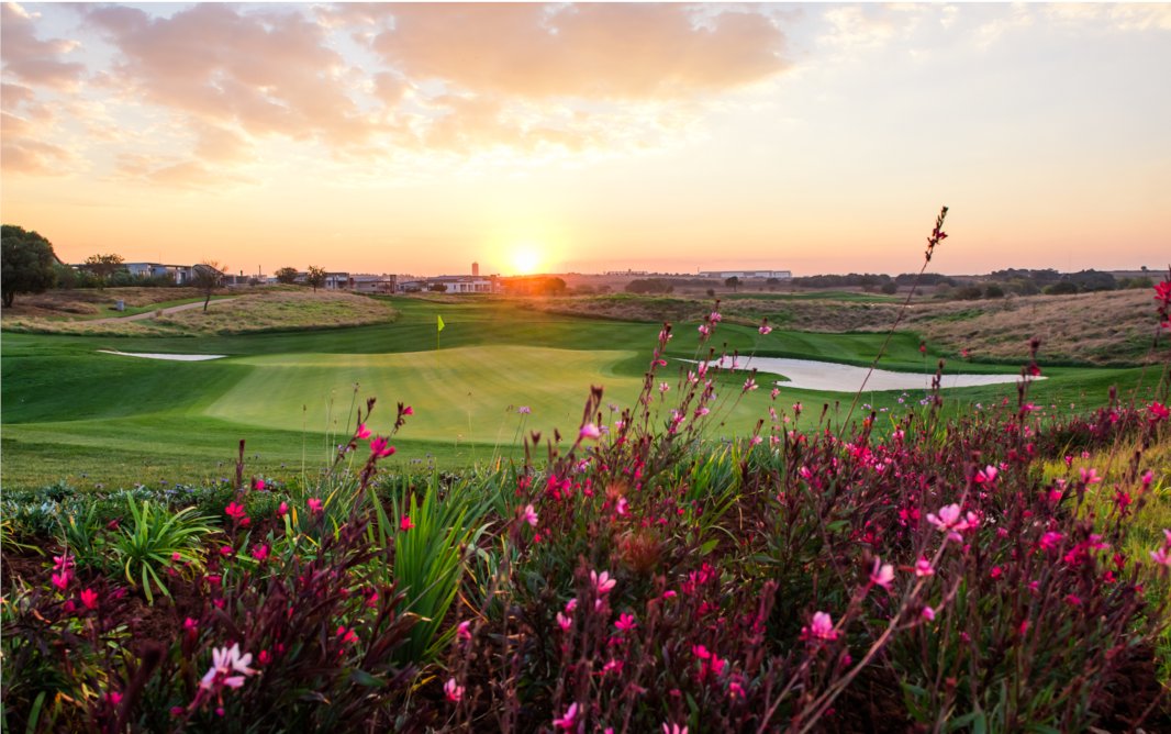 SerengetiEST's tweet photo. A kaleidoscopic image that simply jumps off the screen!
Play a round at the 1st 18-Hole Par 3 Championship Golf Course in SA!
Book today!
E | golfbookings@serengetiestates.co.za
T | 011 552 7205
#serengetiestates
#serengetilife
#whistlingthornpar3
#18holepar3
#P3Golf https://t.co/uFLUXsXhMl