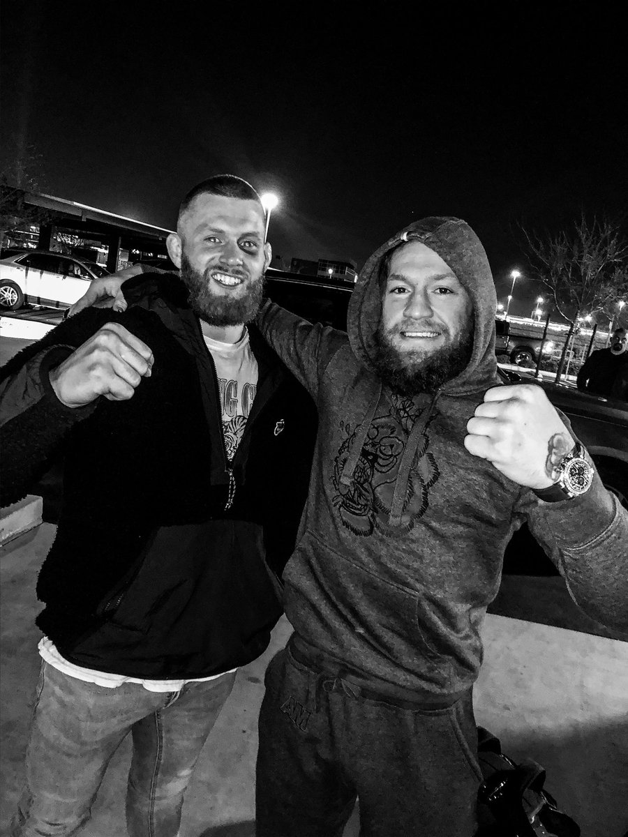 Two knuckle draggers looking for redemption ⚔️🏆
<a href="/TheNotoriousMMA/">Conor McGregor</a> #ufc #ufceurope #ufcauckland