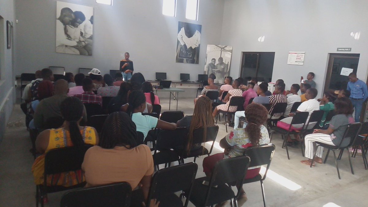 govern911's tweet photo. #BridgingAcademy alumni Luthando Sibuyi sharing her 2019 experience @DlcLilydale with new students #EducationRevolution #ReimagineEducation @GwfOnline https://t.co/RC2kJbSRKA