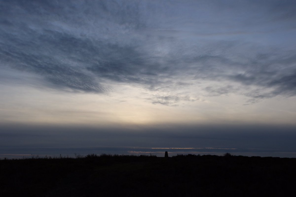 SBJMPhotography's tweet photo. The #Exmoor #Sky from the top of #HaddonHill. #WexMondays #fsprintmonday #sharemondays2020 #APPicoftheweek #ThePhotoHour #StormHour #nearbywild @Exmoor4all @ExmoorSociety @ExmoorNP @ExmoorNPCs @WNpix @explorethecoast @VisitDevon @visitexmoor https://t.co/41RhIZaHd5