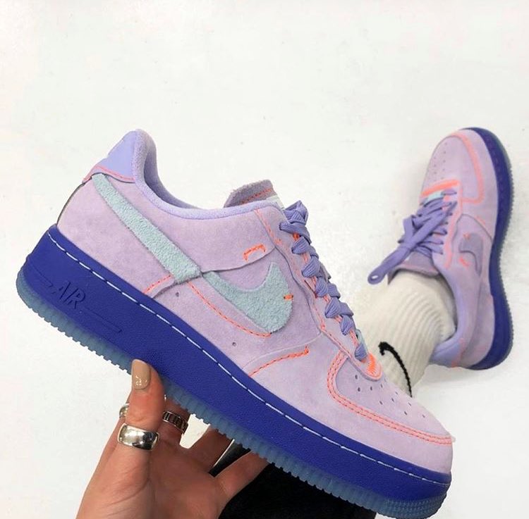 Happy new week, we are open New unisex sneakers in store!!! Nike Airforce 1 Size: 40-45Price: 25,000Send a Dm to order Please help Rt 