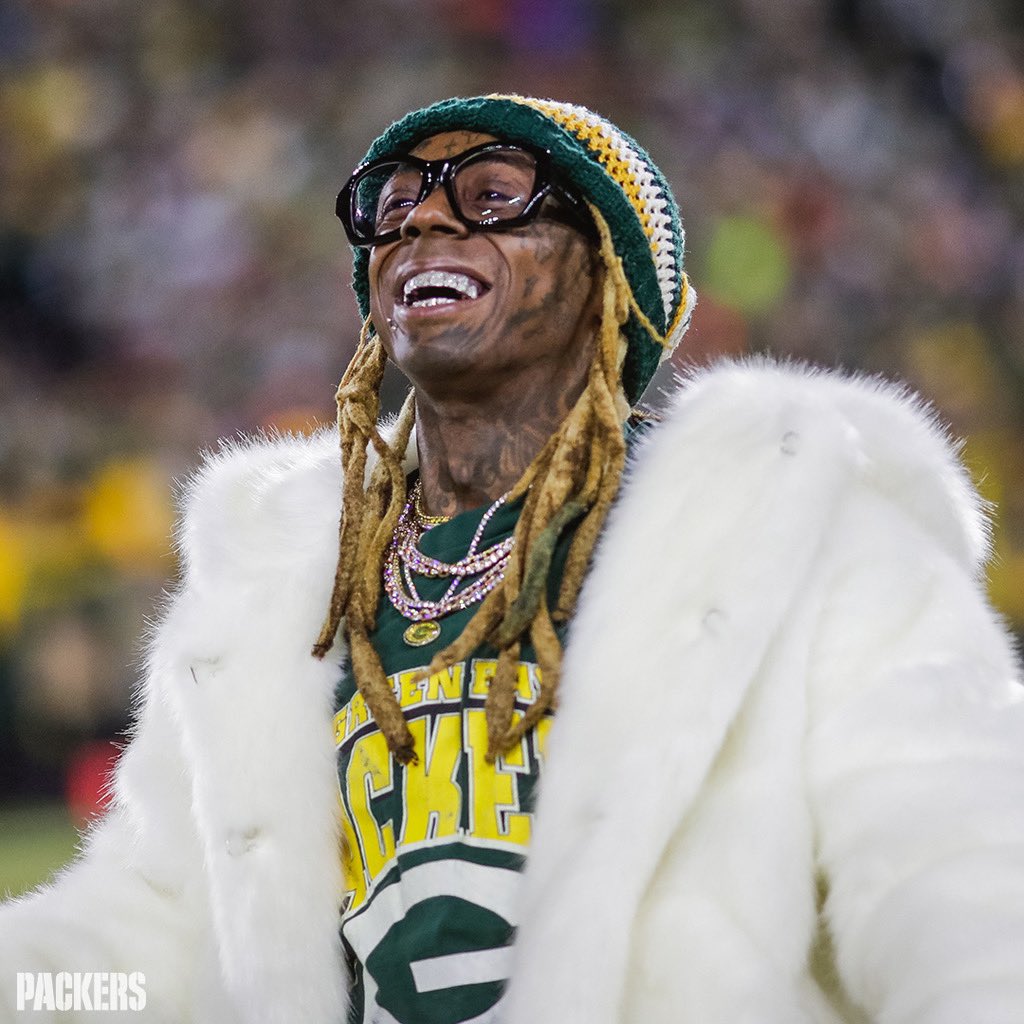 packers's tweet photo. Green &amp; Yellow 🎵

Thanks for joining us at Lambeau, @LilTunechi! 

#GoPackGo https://t.co/rIQOjzoMDR