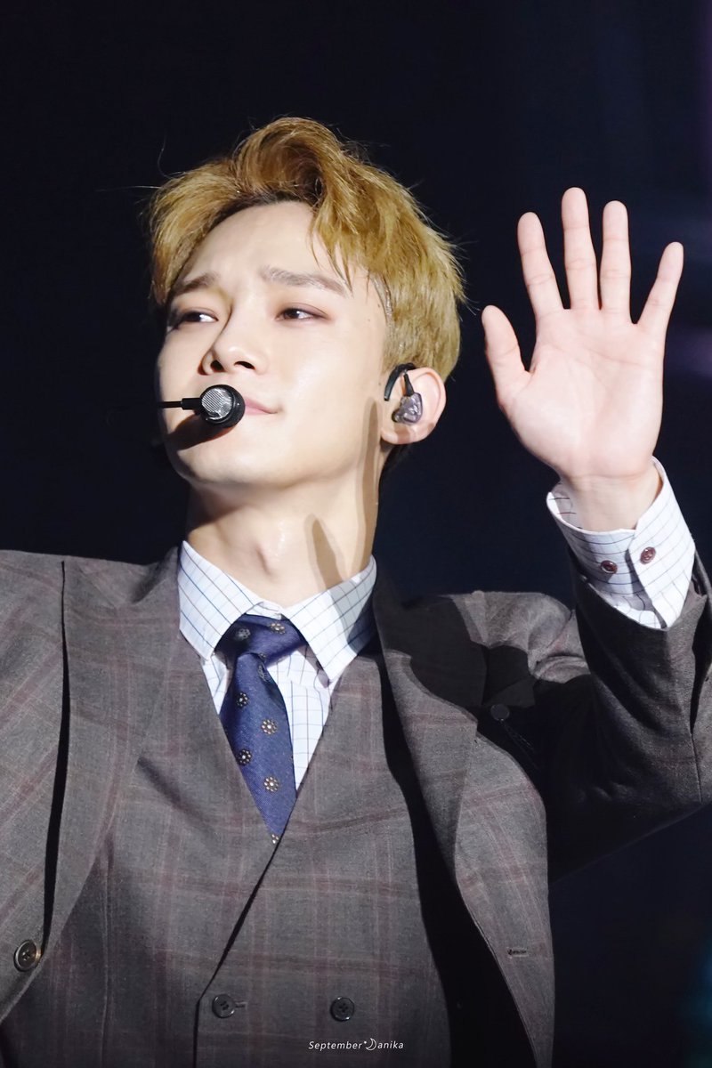 DearChenni's tweet photo. Dear Jongdae congratulations!!! I really feel happy for you, I wish you all the happiness in the World.
As an #EXOL I'll always be supporting #Exo CHEN, CBX CHEN and soloist CHEN.

#EXOLs we are going to be aunties!!!!!!! 💕 https://t.co/EyFWhXdV5V