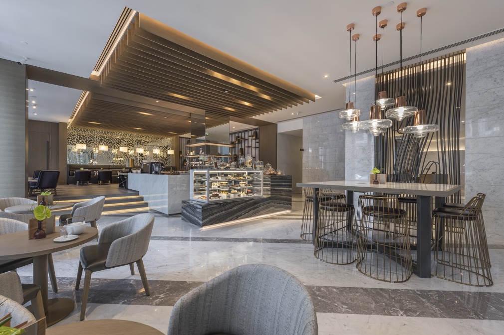 Rotana_Hotels's tweet photo. Rotana signs a partnership with the brand new co-working platform @Wit_Work. Featuring over 15 Rotana venues in the United Arab Emirates, WitWorkers can now enjoy flexible workspaces and superior amenities at our venues.
Learn more: https://t.co/uINAouN59C
#RotanaHotels #WitWork https://t.co/cn7f8L21qP