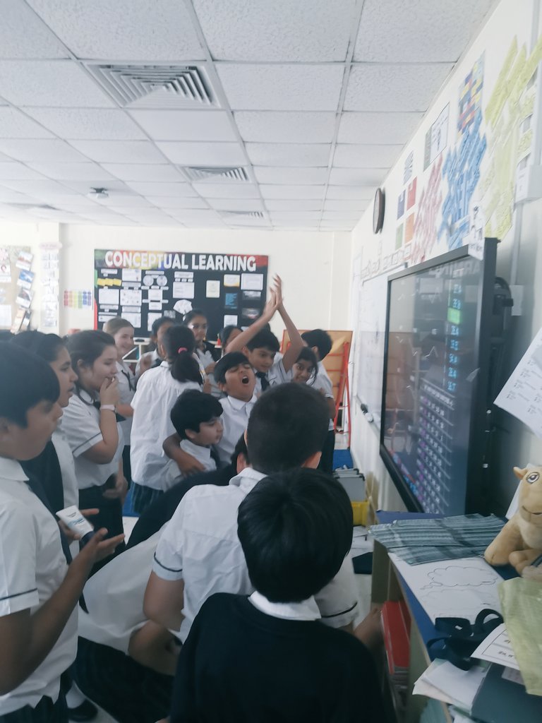 #JPS6G enjoyed trying their luck on the stock market gaining an understanding of the joys and perils of managing money. We realised it's not easy! Look at our different reactions. #JPSWonder #JPSConceptualLearning <a href="/JPS_Year6/">JPS Year 6</a> <a href="/JPSDubai/">GEMS JPS</a>