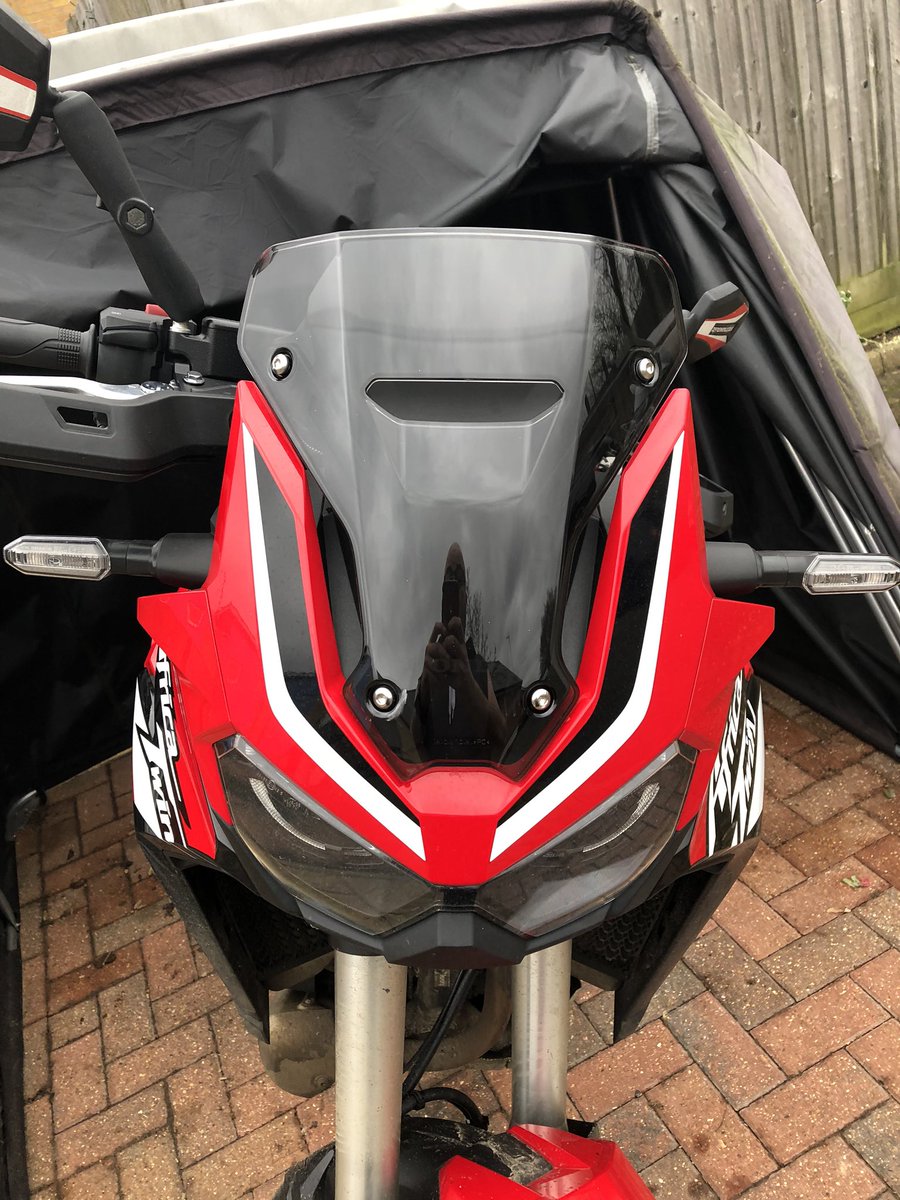 AfricaTwinCRF's tweet photo. Ever too early for the bike to wear shades #crf1100 #tintedscreen https://t.co/Q906SxkeBa