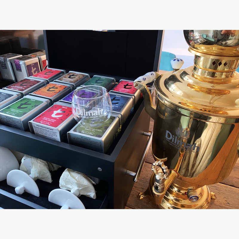 DilmahNL's tweet photo. We staan op de #horecava met Edel by Dennis&Friends, stand 01.600A - 07.250. Zien we je ook op de #hotellotop #borrel op woensdag?
#BeyondFairTrade #foodpairing #foodie #singleorigin #teacocktail #greentea #icedtea #kombucha #teainspired #edelbydennis #daalder #kopjewelzijn https://t.co/V84r5Q3btT