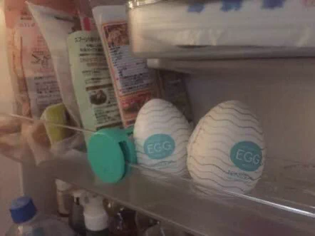 TENGA EGGをおばあちゃんが「高級そうな卵」と勘違いし、冷蔵庫へ入れるwww