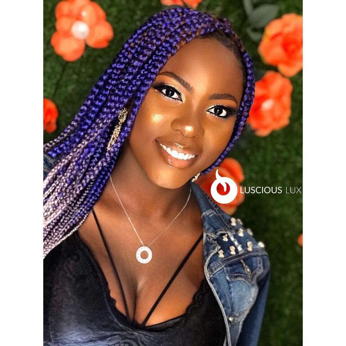 lux_luscious's tweet photo. Let’s start our week with this gorgeous pics. When luscious lux lovers slay!! 😍
.
Jewelries by luscious lux
#konmon https://t.co/56Ne9RIK8P