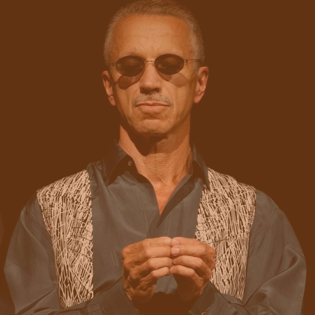 🎙🖊 Artists quotes : 

« You couldn’t hear jazz in Allentown. Then one day I found this album called « Portfolio of Ahmaf Jamal ». I was completely fascinated by it. »

Keith Jarrett // <a href="/_KeithJarrett/">Keith Jarrett</a>

#ahmadjamal #ahmadjamallegacy #keithjarrett #ahmadjamalfans #jazz #piano