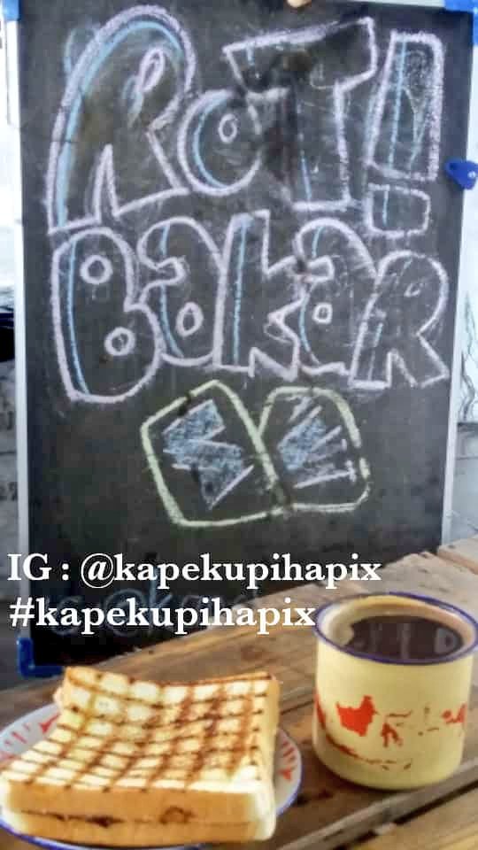 nenasibaikhati's tweet photo. @Husen_Jafar @WarungSejarahRI @WarungBukuIslam @WarungnyaAnak #SeninKerja jazakumullah sebelum sesudah
Butuh #ngopi pagi di daerah #bandung utara?Merapat ke #kapekupihapix Bisa buat bekel ngantor, #kerja #ngebid #ojol #perjalanan Ada #rotibakar isi selai #kacang #coklat #keju semua bikin sendiri.
06.30 dah buka kcuali telat atau tutup https://t.co/sKvejjxu4e