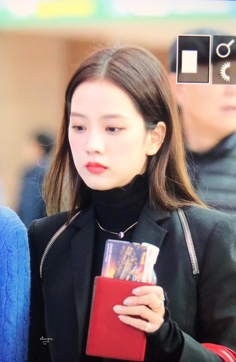 BloomingPink🌸 tweet media