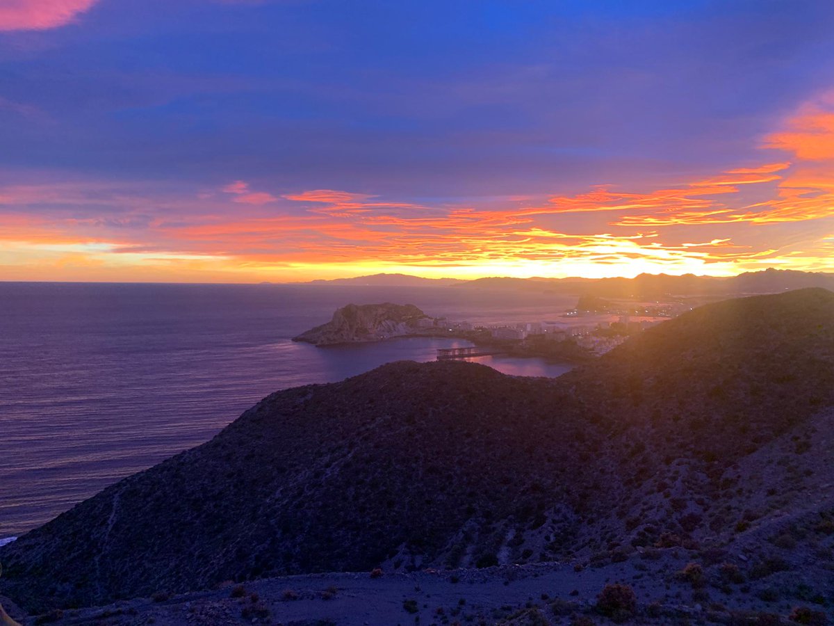 IseaCalma's tweet photo. The perfect location for your home on the #CostaCálida.🏡
A little slice of paradise awaits you in #Águilas. 🌅 https://t.co/TsKDzNkKjU