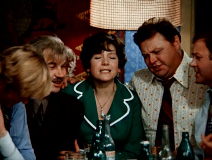 старый новый год фильм 1980. джентльмены удачи (комедия, реж. калягин в роли ленина. евстигнеев адамыч. старые новые знакомые.