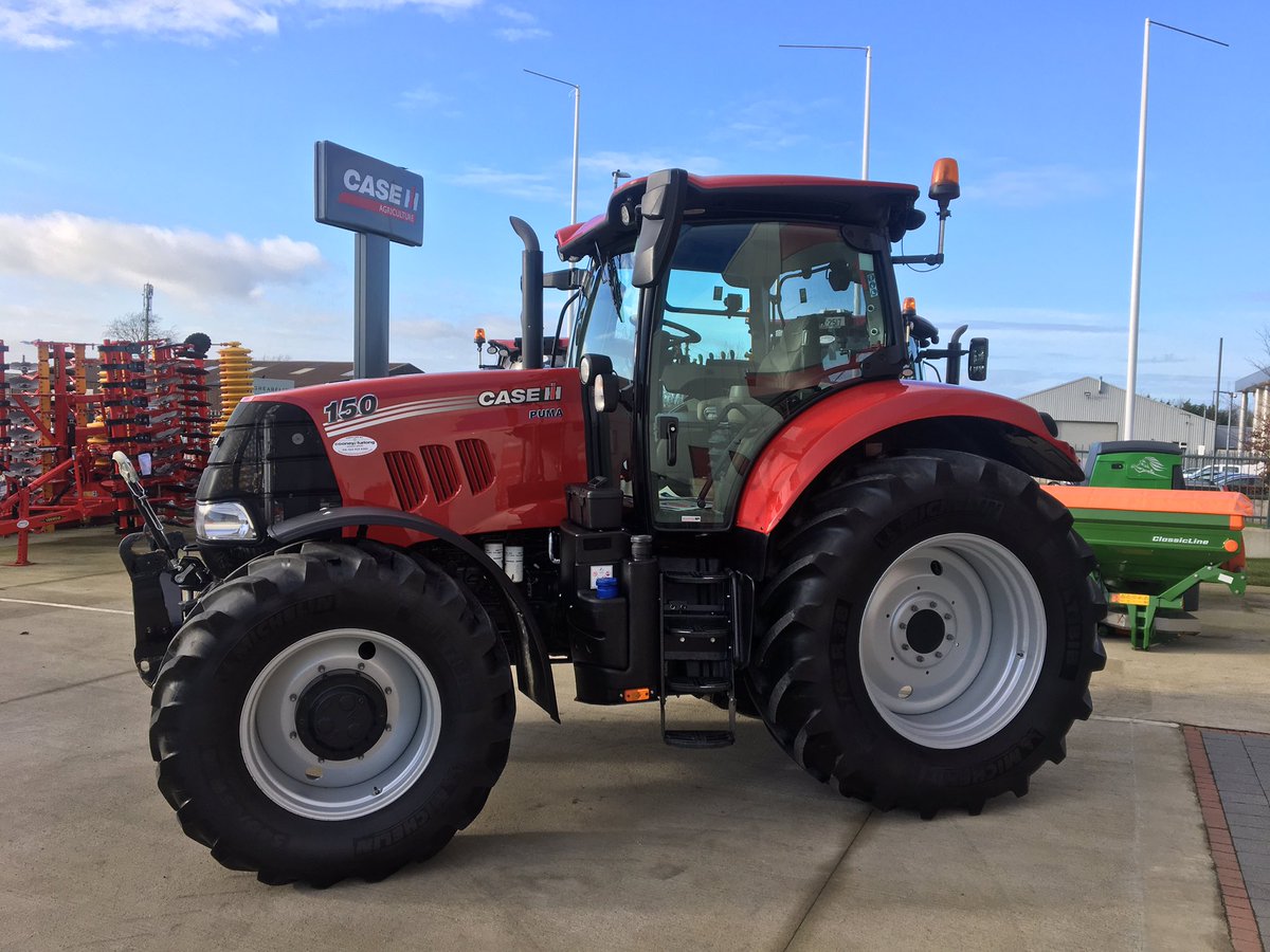 cfmachineryco's tweet photo. EX Hire Case IH Puma 150 currently in stock 
Full spec, 1124 hours 

Contact 053 9230282 for more info 

Similar EX Hire tractors also available #exhire #multicontroller #caseih #puma #cnh #wexford https://t.co/MscP6ZSY9q
