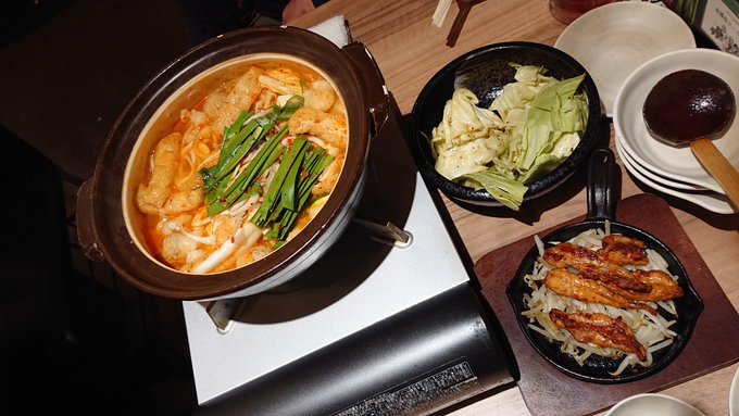 新年会赤カラ鍋 