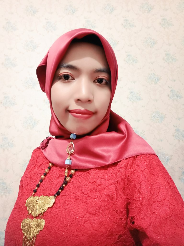 Annisa95J's tweet photo. Marriage is not an option and marriage is readiness, as well as how we foster the household and are ready to have children and have two families. For now I haven't found it.
" Someone I'm ready to marry "
#ILY4324
I will look for someone I love and listen to your heart's content https://t.co/PPE24SC7Tm