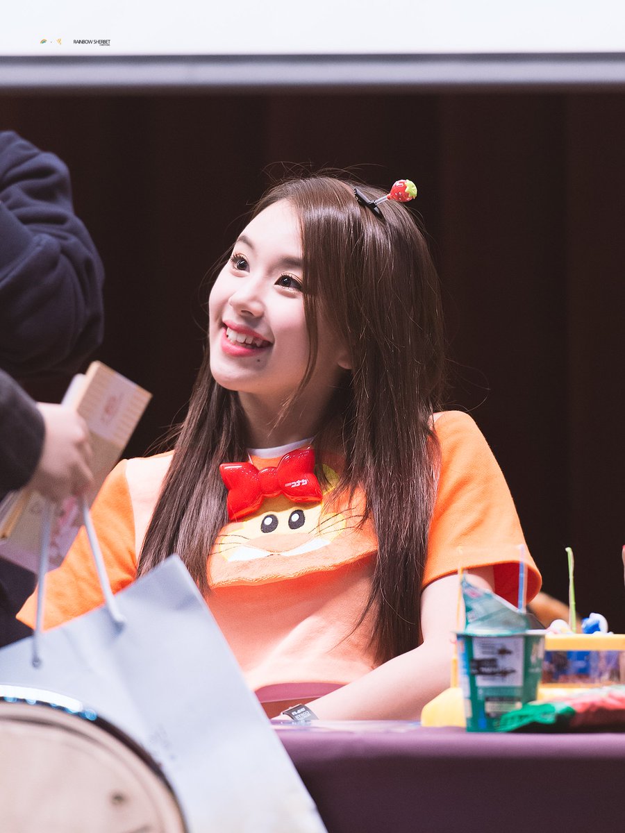 chaeyoungpic's tweet photo. radiates baby energy https://t.co/rKeCJvFSOT