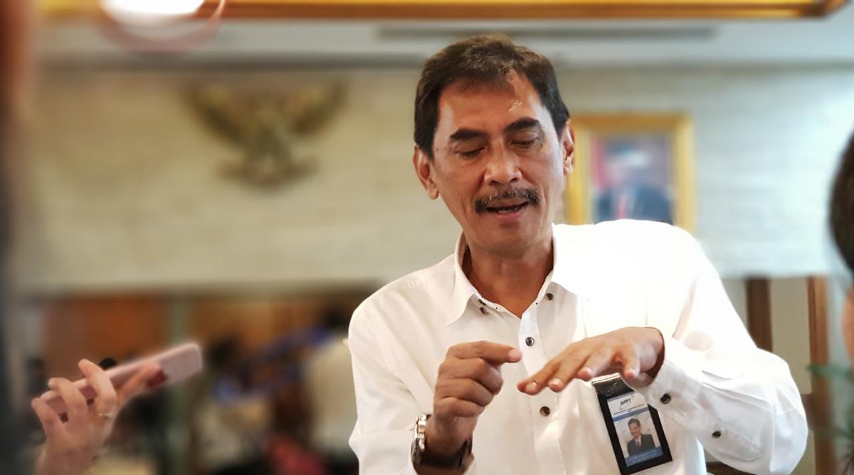 BPPT_RI's tweet image. 13.  Deputi @TPSA_BPPT Yudi Anantasena berharap dengan penerapan #SMARTcable dapat membuat lebih akurat dan mengkonfirmasi dalam segi waktu jika akan terjadi tsunami, dan tentunya ini mampu mengurangi jumlah korban,