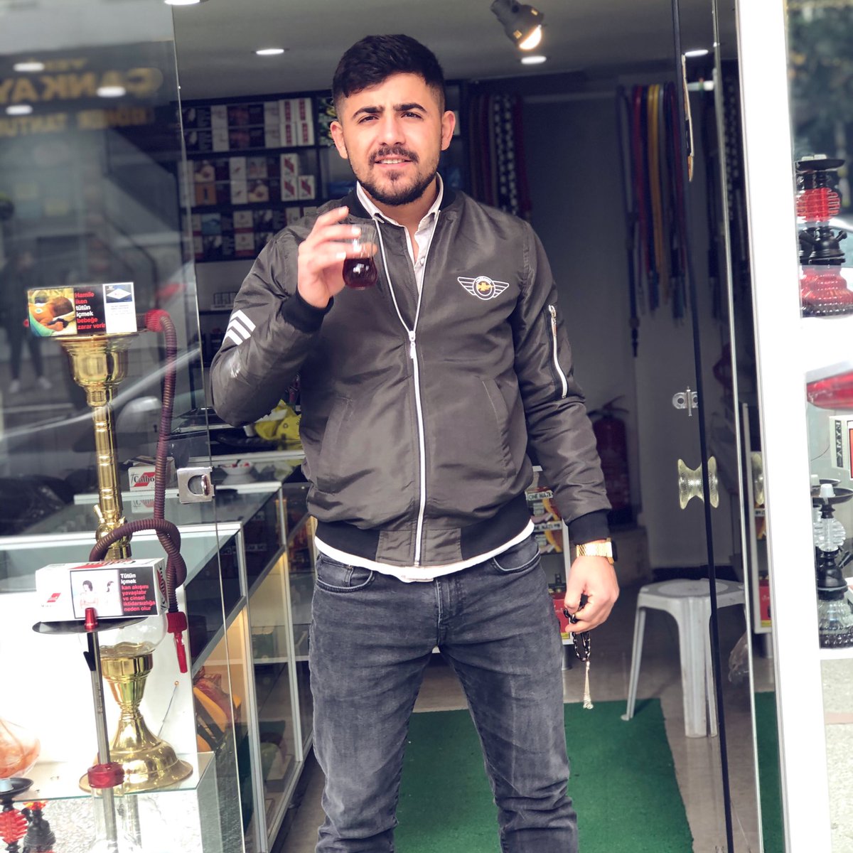ayd_nkeles's tweet photo. Çayı severim ;):) https://t.co/7zBIyg7b3f