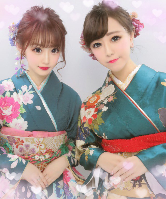 Mkei_talkM's tweet photo. 成人しちまったやんね
お花持ってわざわざ来てくれた 嬉しみ https://t.co/fxpbw3JtHs