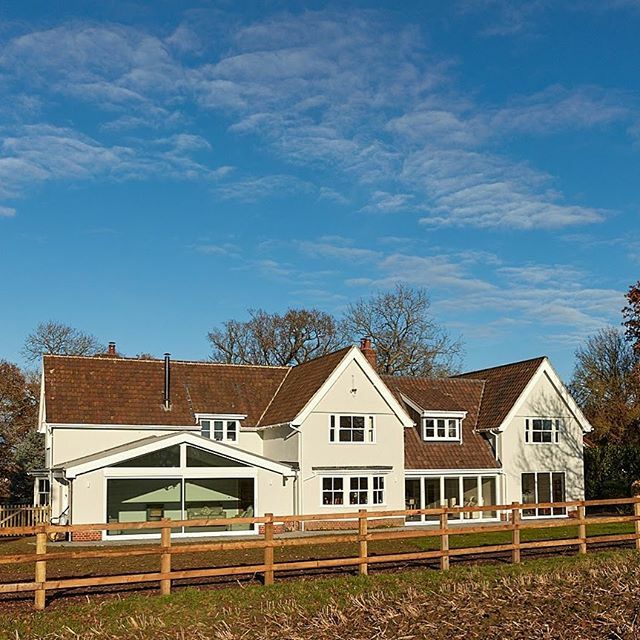 StoweBuilding tweet media