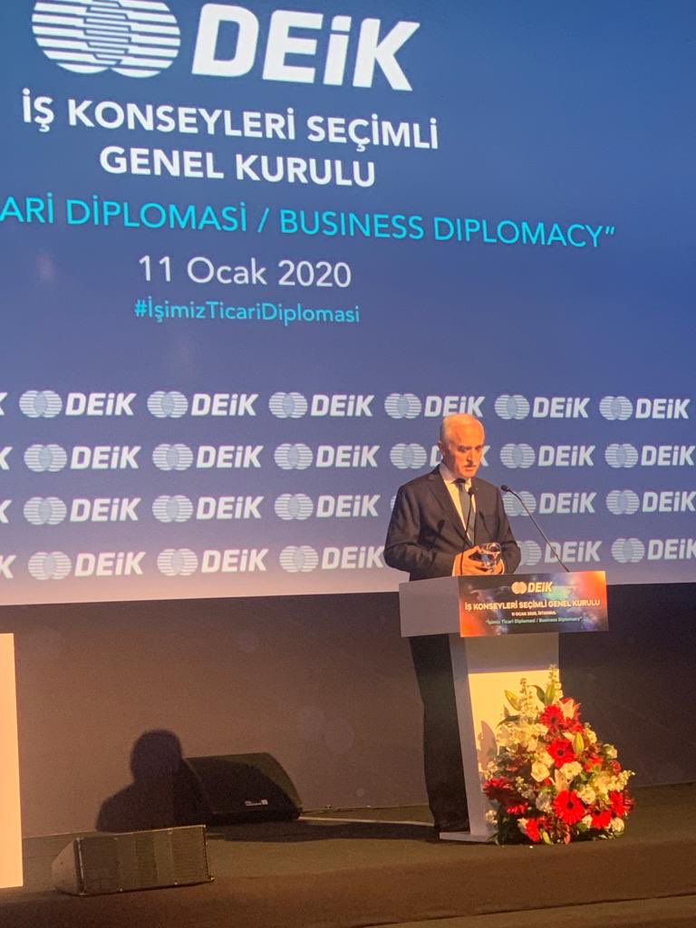 EdisEmre's tweet photo. Haftasonu gerçekleşen DEİK İş Konseyleri Seçimi ve Genel Kurulu Organizasyonunun Balkanlar Bölgesi’ne iş dünyasına ve DEİK’e hayırlı olmasını umuyor; Ticari Diplomasi Ödülü alan Osman Ak ve Bakan Ruhsar Pekcan'a tebriklerimi iletiyorum. @deikiletisim @NailOlpak @ticaret @pekcan https://t.co/rch2dGaU7m