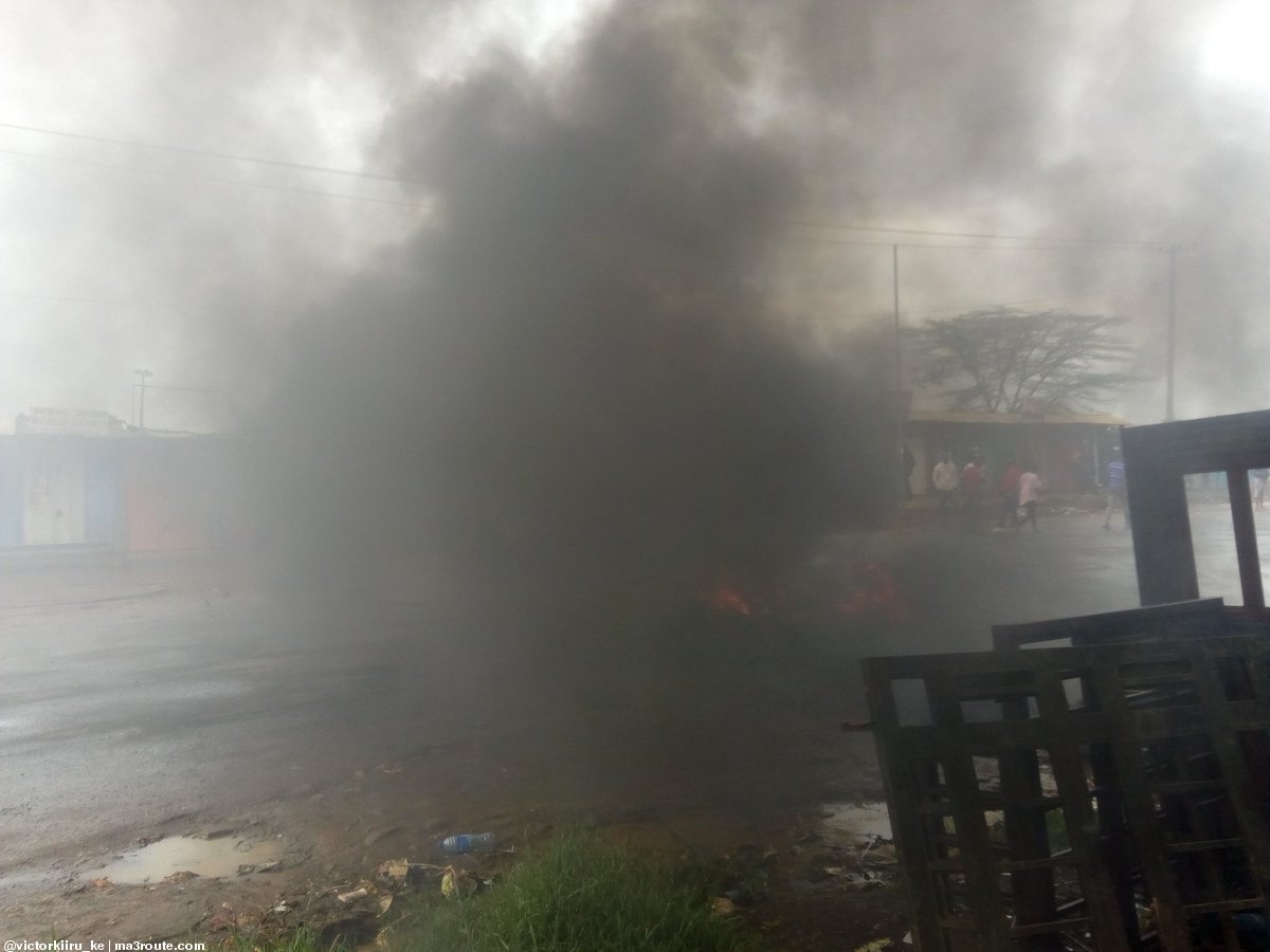 Ma3Route's tweet image. 12:25 The current situation at #Kasarani #mwiki #matatuStrike @citizentvkenya Ma3Route   via @victorkiiru_ke