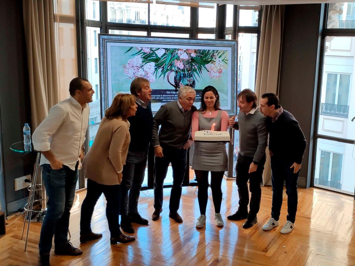 thekeytalent's tweet photo. La semana pasada fue importante para nosotros por dos motivos: celebramos nuestro kick off anual y nuestros 5 años como compañía. ¡2020, allá vamos! https://t.co/C0LzyoUOZT