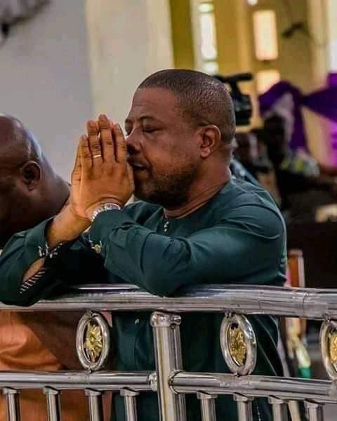 PapiCruncha's tweet photo. Godspeed sir! #ImowWantsIhedioha #ImoBuNkeAnyi #RebuildImo Rt @EmekaIhedioha https://t.co/hJb08jHRdE