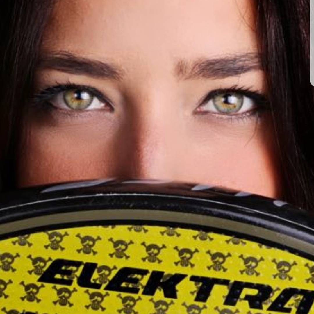 justtenpadelfan's tweet photo. Cuando cambias el modo de ver las cosas,las cosas que miras cambian.
.
.
Vamos a por el lunes!!!💪💪☠☠
#ImJustTen #PlayJstn #Jstn #Justten #Justtenpadel #Justtenpadelfansclub #padel #padellove #padelmode #ilovepadel #sport #sportswear #padelfemenino https://t.co/E0eAOJy08q