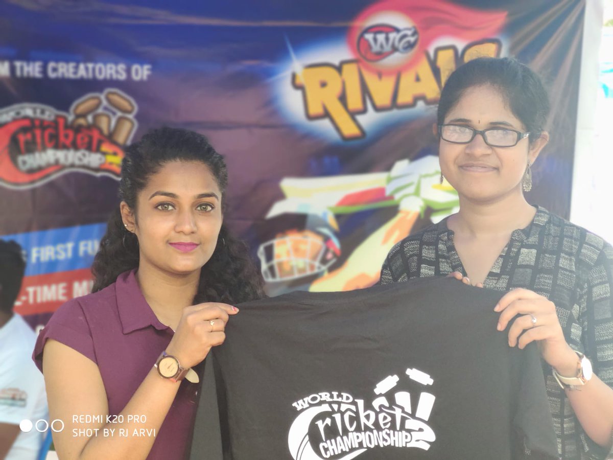 wccrivals's tweet photo. Glimpses from last evening at IIT Saarang!
Gamers playing #WCCRivals - The Real-time Cricket Multiplayer https://t.co/meEkjoE44L