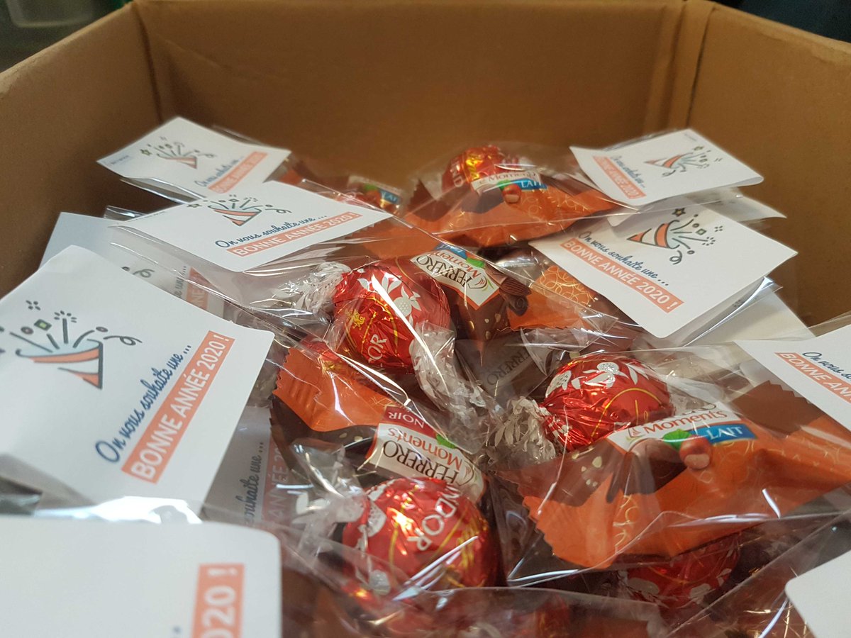 boxNservices's tweet photo. EXCELLENTE ANNÉE 2020 À TOUS ! ❤

Quelques surprises attendent les utilisateurs qui passeront commande ce mois-ci .... https://t.co/nXW6AY6hlA