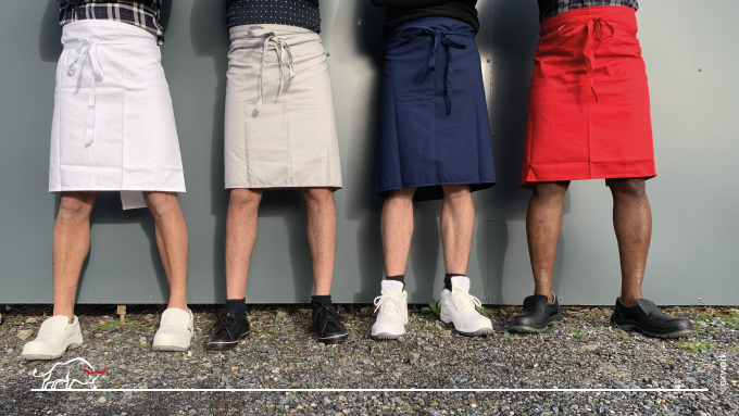 oxwork_com's tweet photo. Journée mondiale sans #pantalon 👖
Sans pantalon, mais toujours avec style ! 🤩

Les mecs de la #TeamOxwork ont bravé le ❄️ pour l'occasion. Un grand moment !💪😂

👨‍🍳 https://t.co/H9LnNOmpHW
🥾 https://t.co/oaYiwmERNR

#oxwork #cuisine #NoPants #nopantsday #JournéeSansPantalon https://t.co/hw4ZZXcEWw