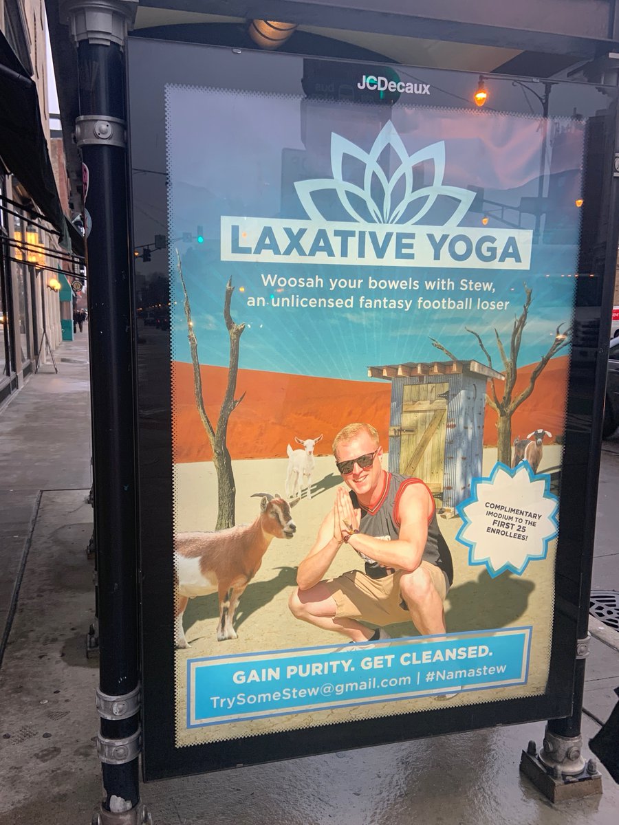LoganFXM's tweet photo. Does anyone wanna take this yoga class in Wicker Park with me?? #Namastew #FantasyPunishment https://t.co/W6a46lpgQc