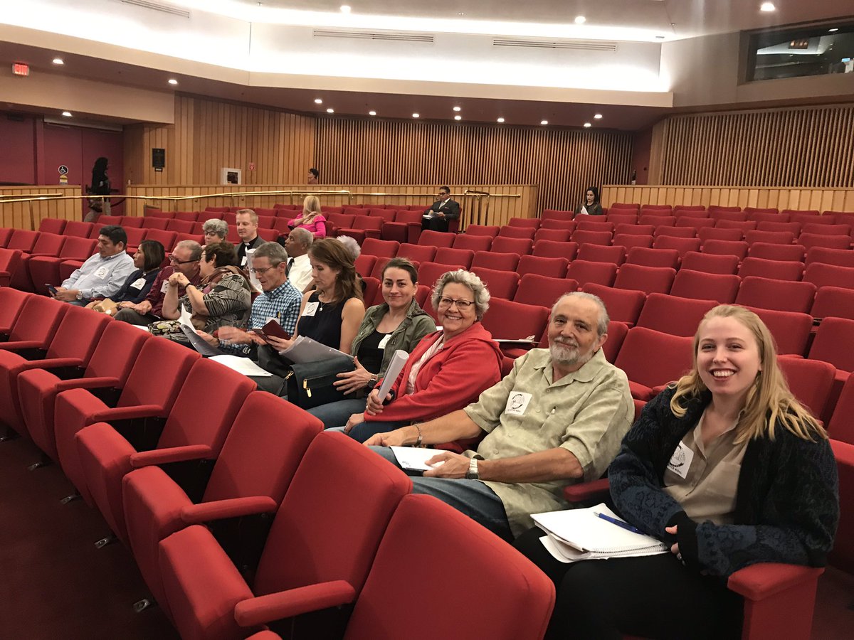PACTMiami's tweet photo. PACT members ready to show support for community IDs! #IDsforeveryone #letjusticeroll #MiamiPACT https://t.co/DuT17xo6P2
