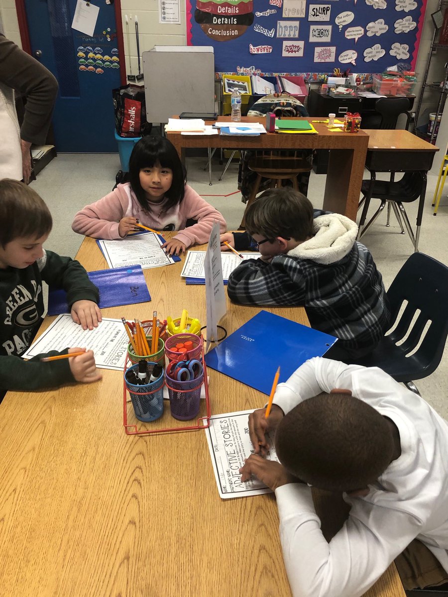 ford_kford's tweet photo. Students engaged in literacy stations providing teacher time to listen to students reading! #NoPlaceIdRatherB #BCS1BestThing #R2BR @BESBartlett https://t.co/TTsZiilA77