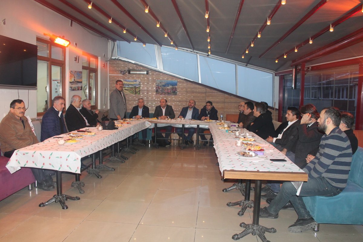 KabarikBirol's tweet photo. ZONDEF Zonguldak'ı, Zonguldak'lı hemşehrilerimizi hayatın her alanında layıkıyla temsil etmek ve hak ettiği yere taşımak için Sultangazide STK kurma çalışmaları azim, inanç ve kararlılıkla sürdürmektedir.
#ZONDEF https://t.co/UcvCpNPBud