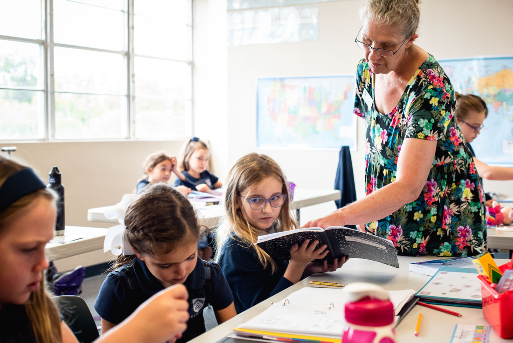 tcshouston's tweet photo. To learn about our Christian, classical, collaborative-style school, join us for an Informational Meeting tonight at 6pm. https://t.co/nvyyBTN8zB https://t.co/IBySX7hBEH