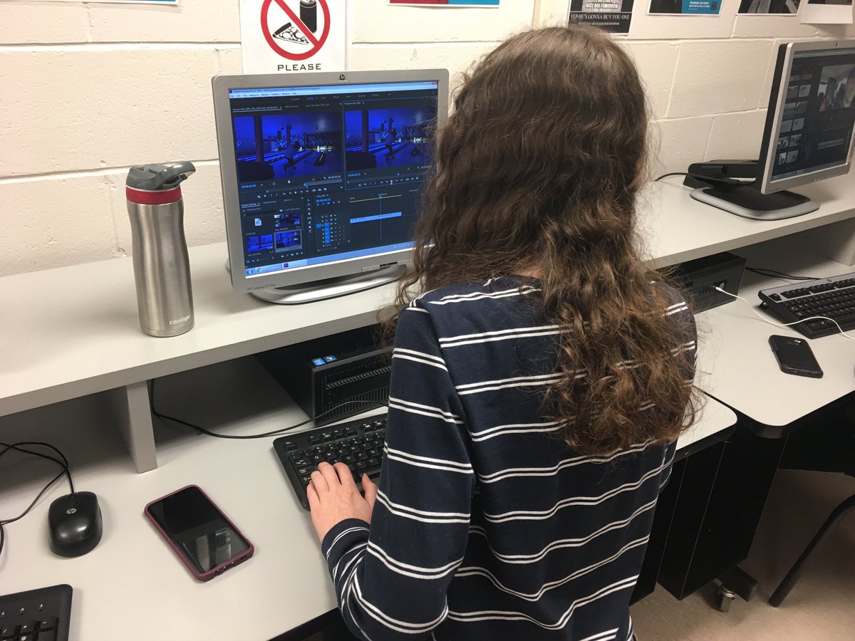 mvlamey's tweet photo. Tell me a story....students at #bluefieldHS in #cmm801 are working on the art form of storytelling using video editing. Add a clip here, shorten a clip there and the meaning of a story takes on a whole new voice. #edupei #educationPEI @GoBobcatsGo https://t.co/sn6MtMaTOP