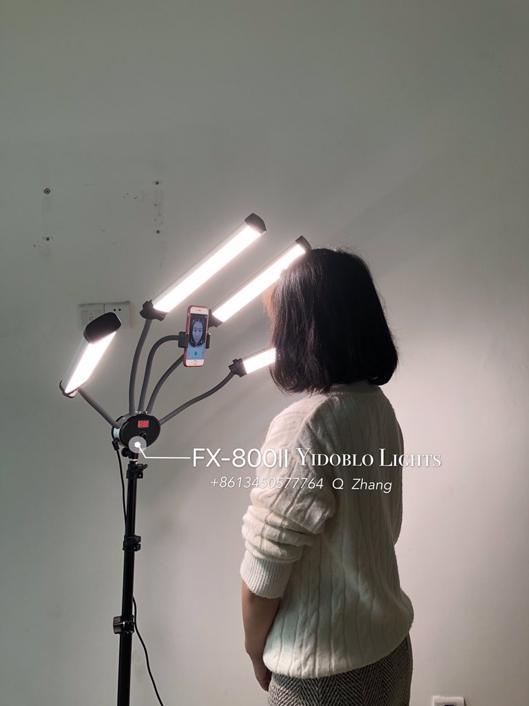 HeyQ17's tweet photo. Beauty Makeup Light: FX-800II(96W) &amp; FX-480II(48W)
🌝 Contact me to order now
#armlight #fourarmlamp #doublearmlight #makeuplight #makeuplighting #makeuptutorial #makeupwedding #ringlightmakeup #makeupvideo #makeupartist #ringlamp #skincare #sefile #tattoostudio #doublearmlight https://t.co/PQJuBlL5dL