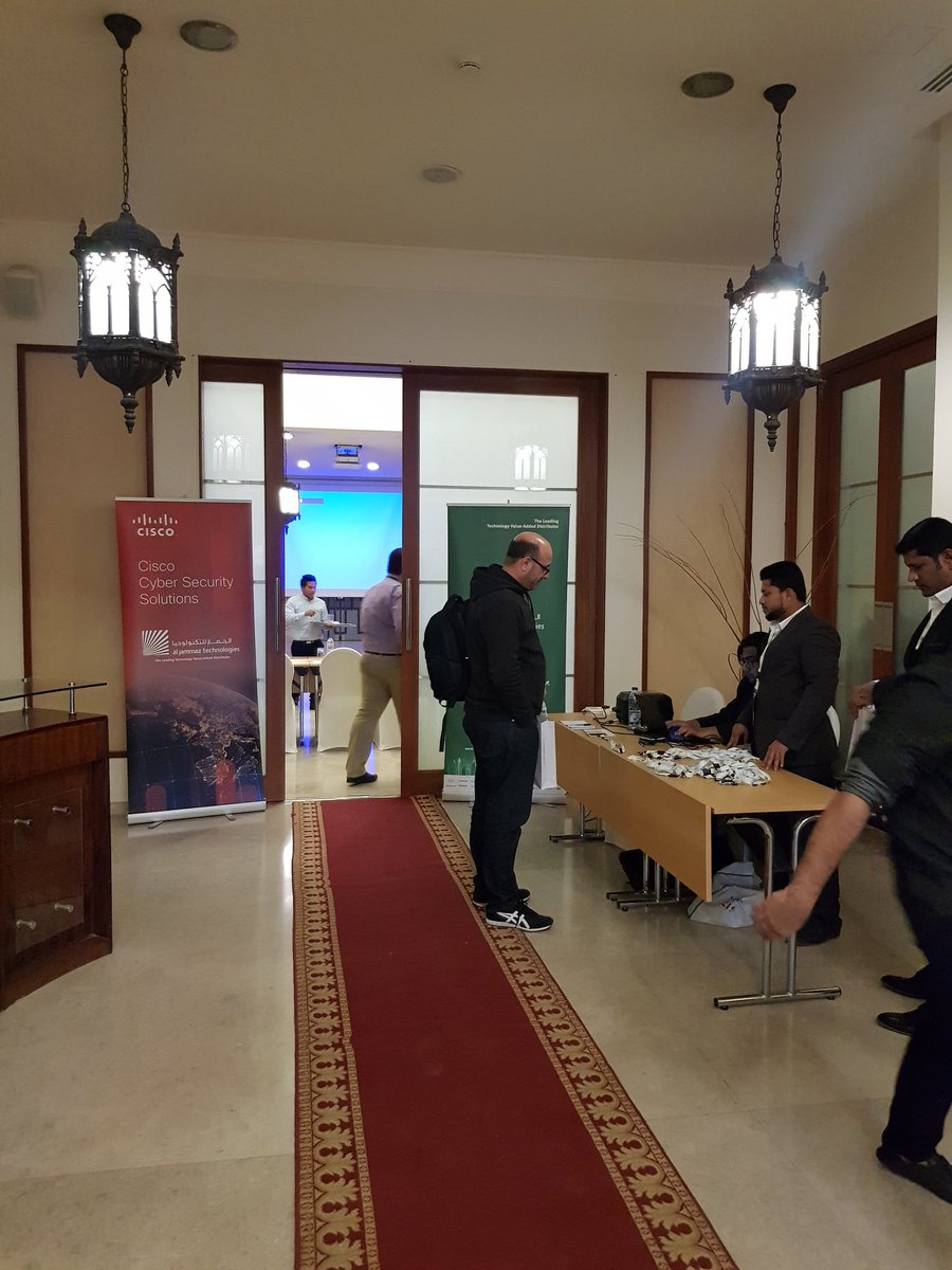 BaraaMohammadSY's tweet photo. Worming up for #AlJammaz #Technologies #Cisco #SB Summit - Eastern Province Summit
#SmallBusinesses #solutions
#DCC2020 #CiscoDistEMEAR #exginge
@imsidahmad @najjar_malek https://t.co/PL5UMVkRjv