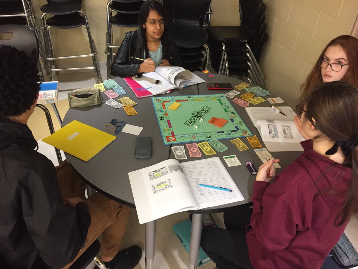 balsommike's tweet image. ⁦@SecordPatriots⁩ #Accounting class playing #Monopoly ⁦@Hasbro⁩ to put into practice the@#AccountingCycle #BusinessStudies #BAF3M1 ⁦@DECAOntario⁩