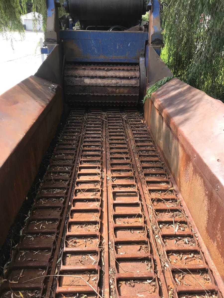 ApolloEquipment's tweet photo. ***GREAT DEAL***

2006 Peterson Pacific 4700B Horizontal Grinder
Offered at: $244,000

Great condition
CAT C-16 Engine
630 horsepower
5400 Hours
Extra: Spare Rotor Head

Call Apollo Equipment today!
1.800.982.2844

https://t.co/NZ5y6LJ53J…/2006-peterson-pacific-4700… https://t.co/vD4bzvXsBx