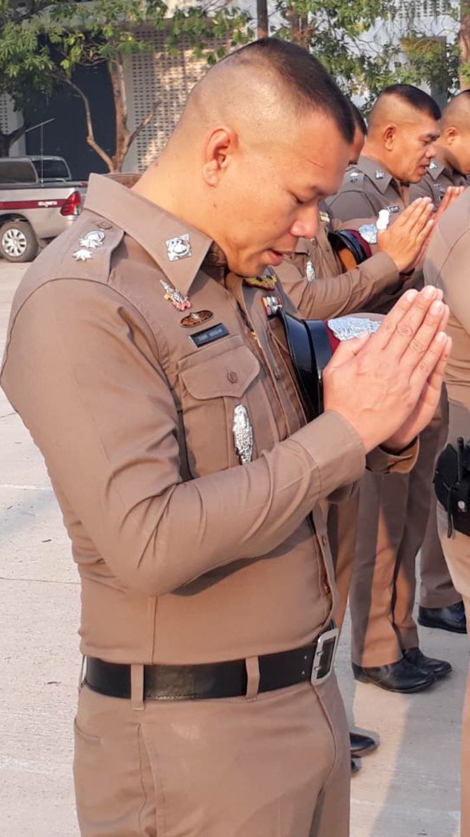 lovethaipolice's tweet photo. https://t.co/HzKzalYdOW