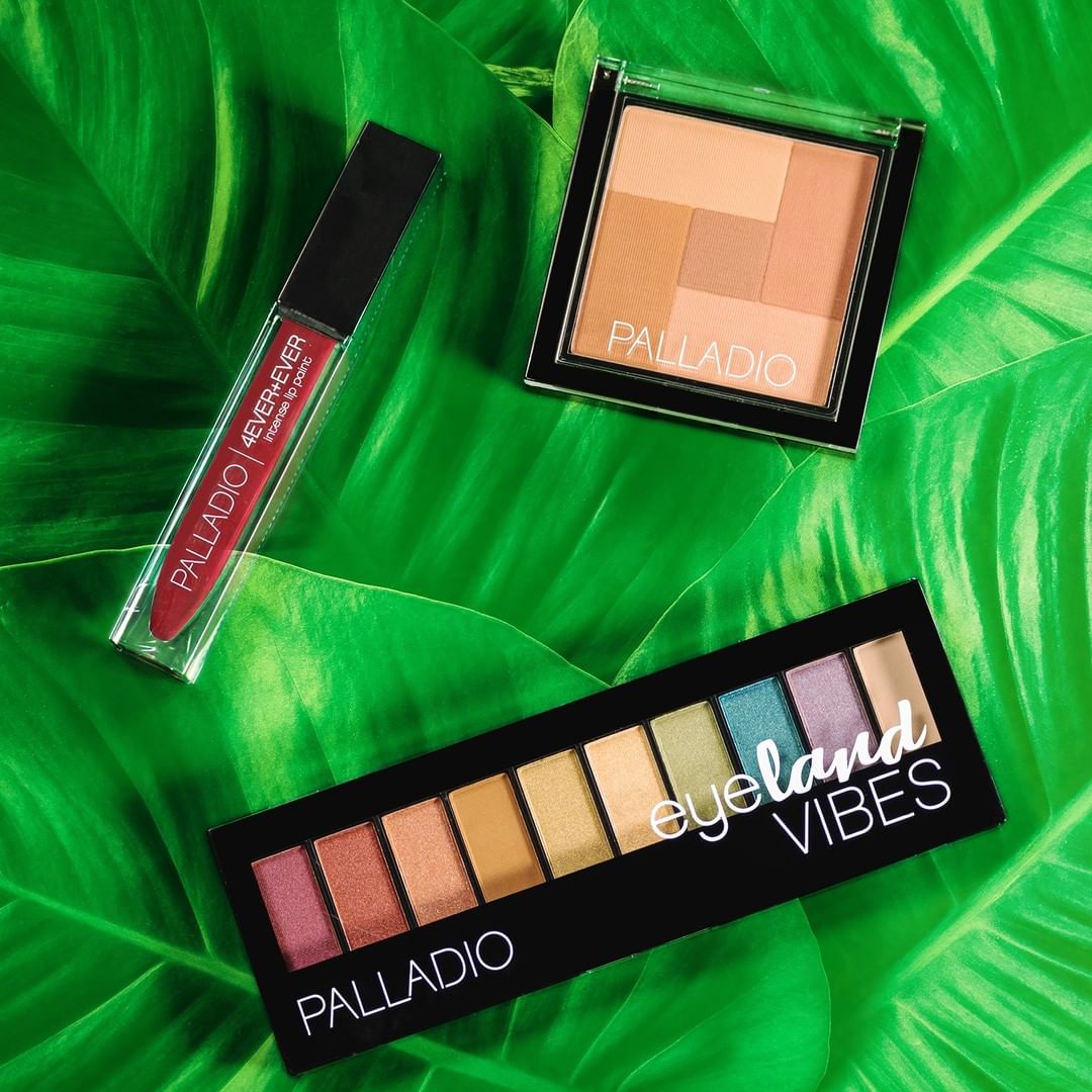PalladioBeauty's tweet photo. #DiversityIsKey 🗝️ Who says you can’t do a bold eye and lip combo at once? Makeup is a form of art and we want to provide you with everything you need to be as creative as your heart desires! #BeautyIsMultidimensional 💎
#PalladioBeauty #HighPoweredColor #FindYourShade https://t.co/cUitH8vOhN