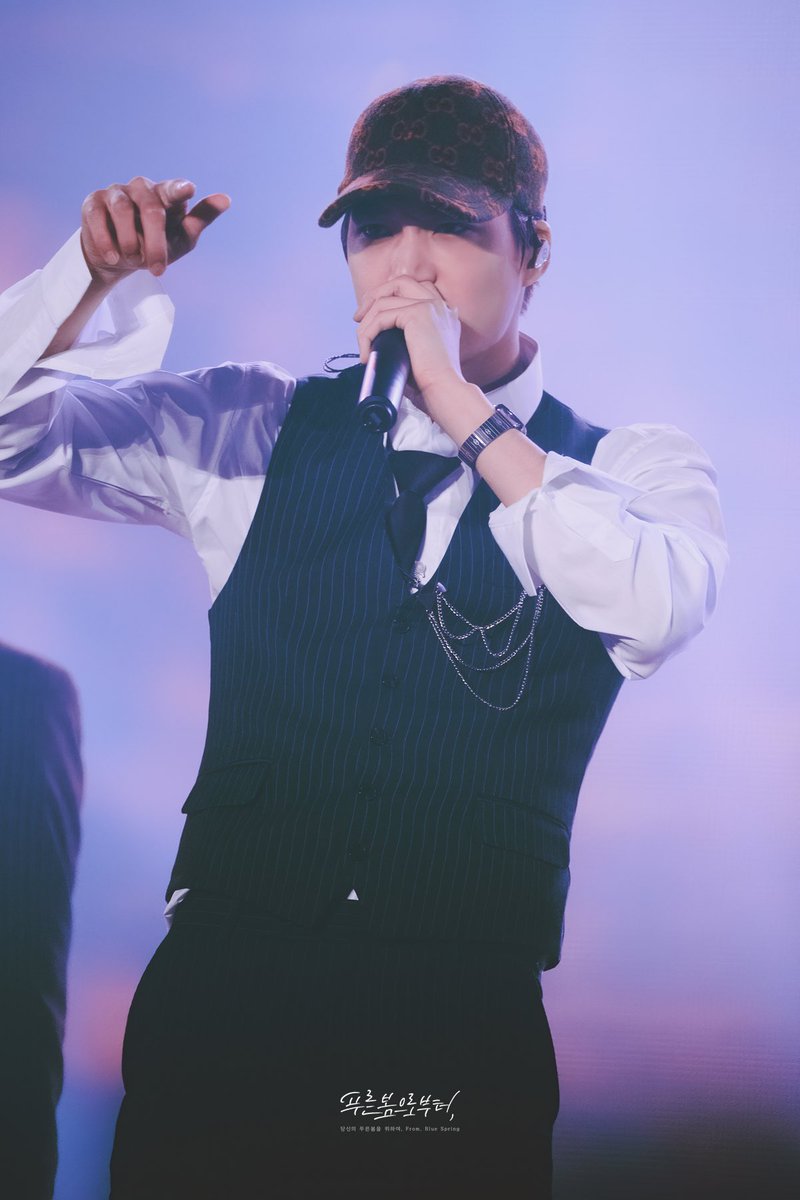 푸른봄 tweet media